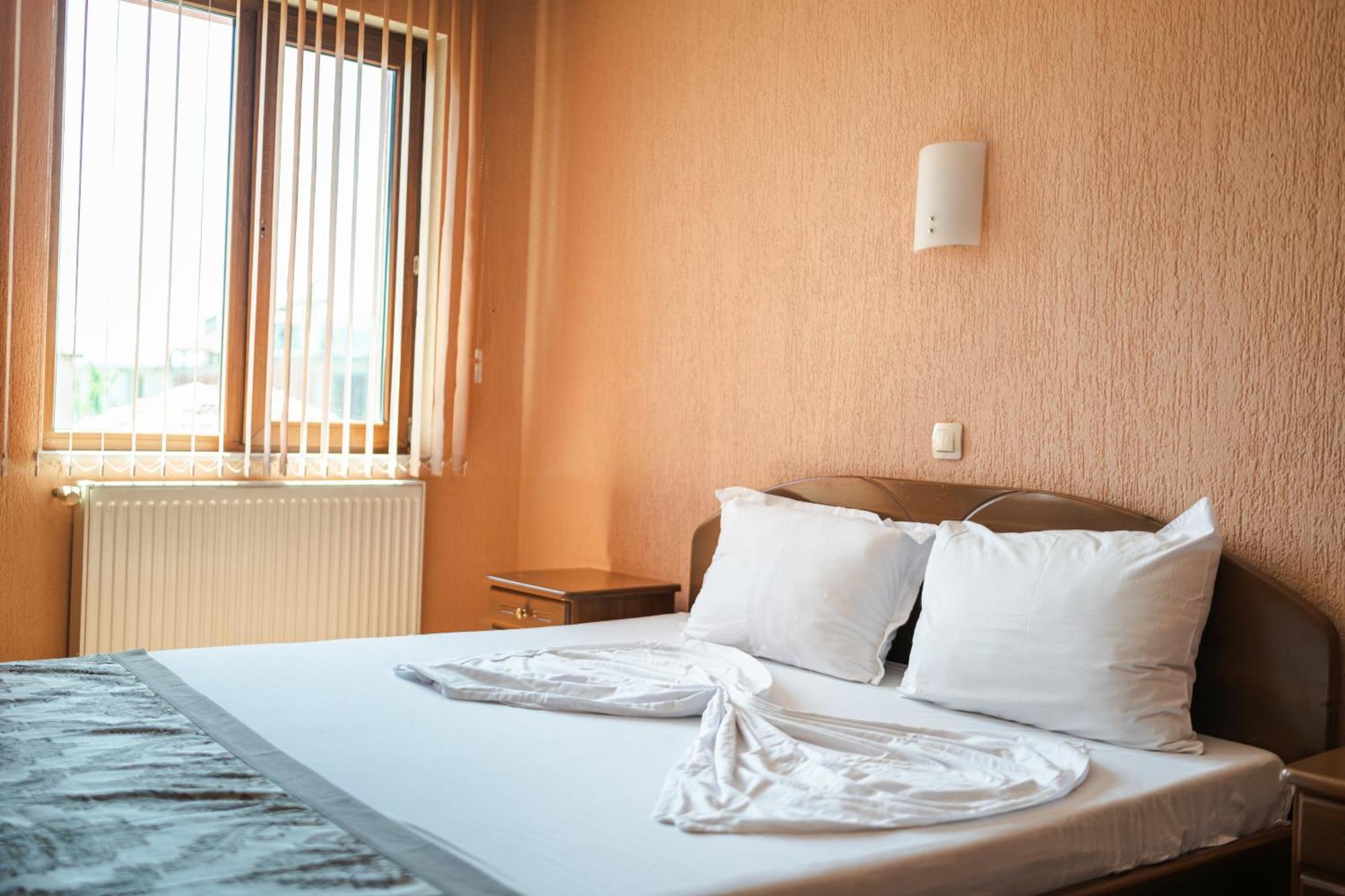 Sveti Georgi Hotel Sandanski Exteriör bild